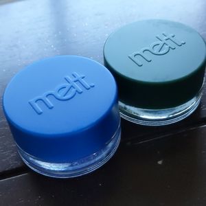 Melt liquid eye liner from Amor Eterno collection